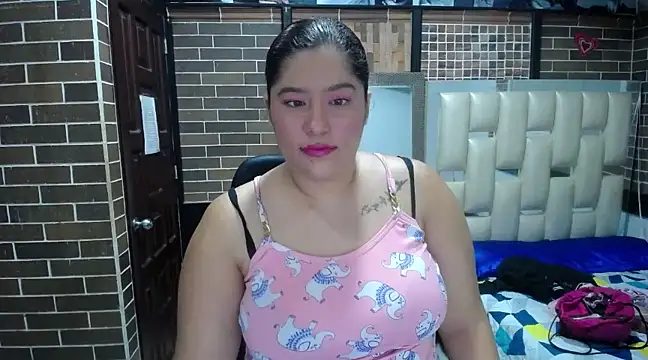 Snapshot of littleflower4you chatting on March 12, 2025, 6:53 pm littleflower4you online show from March 12, 2025, 6:53 pm