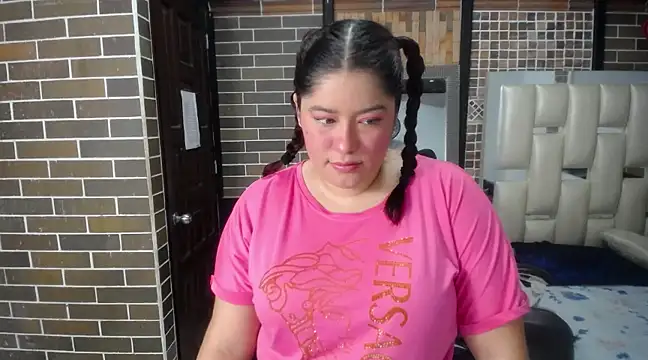 Snapshot of littleflower4you chatting on March 19, 2025, 7:27 pm littleflower4you online show from March 19, 2025, 7:27 pm