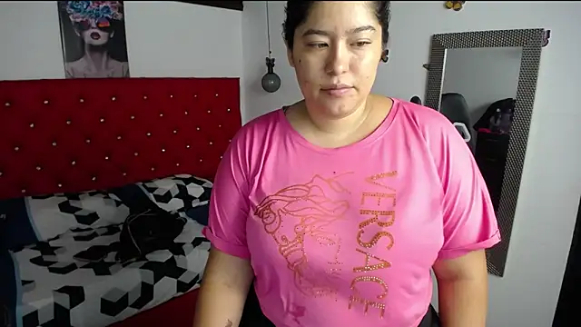 Snapshot of littleflower4you chatting on October 24, 2025, 12:37 pm littleflower4you online show from October 24, 2025, 12:37 pm