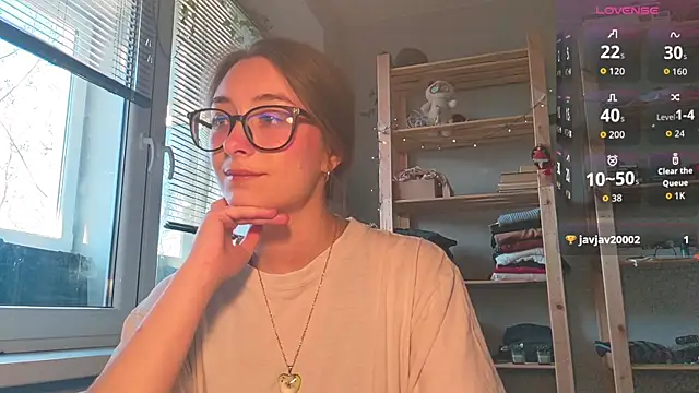 monlight  dana online show from April 2, 2026, 4:24 pm