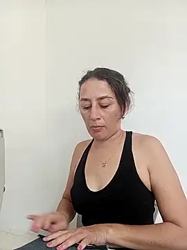 anita15love online show from February 25, 2026, 3:34 pm