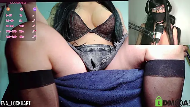 Snapshot of Eva_Lockhart chatting on October 25, 2025, 5:13 pm Eva Lockhart online show from October 25, 2025, 5:13 pm