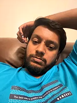 Snapshot of indianhotche chatting on October 20, 2025, 7:36 pm indianhotche online show from October 20, 2025, 7:36 pm