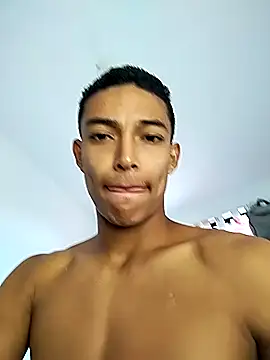 Demiansteven2 online show from February 2, 2026, 4:39 pm