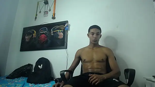 Snapshot of Demiansteven2 chatting on June 12, 2026, 5:05 am Demiansteven2 online show from June 12, 2026, 5:05 am