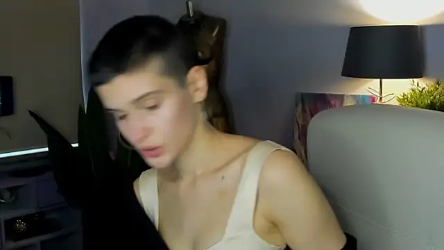 Snapshot of sarah_perfect chatting on November 4, 2025, 2:21 pm sarah perfect online show from November 4, 2025, 2:21 pm