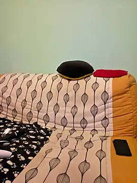 Snapshot of SpiceLea chatting on November 4, 2025, 4:22 pm SpiceLea online show from November 4, 2025, 4:22 pm