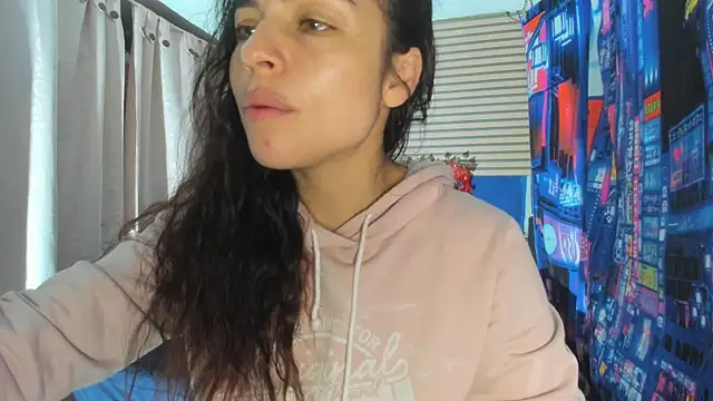 Snapshot of rosse_2504 chatting on July 21, 2026, 12:28 pm rosse 2504 online show from July 21, 2026, 12:28 pm