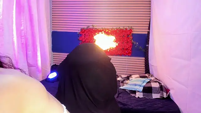 Snapshot of rosse_2504 chatting on March 17, 2026, 11:24 am rosse 2504 online show from March 17, 2026, 11:24 am