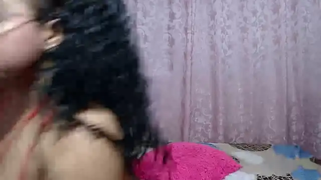 kiara milf  online show from November 23, 2025, 12:53 am