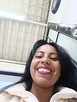 Snapshot of _andrea30 chatting on July 9, 2026, 10:59 am andrea30 online show from July 9, 2026, 10:59 am