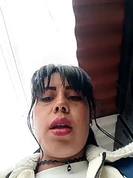  andrea30 online show from April 22, 2026, 12:01 pm
