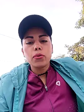  andrea30 online show from April 23, 2026, 12:29 pm