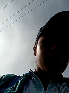  andrea30 online show from November 3, 2025, 1:15 pm