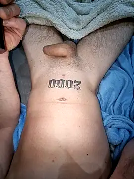 Snapshot of baaadboy10 chatting on March 31, 2026, 8:33 pm baaadboy10 online show from March 31, 2026, 8:33 pm