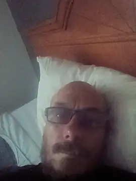 Snapshot of deepinnnnn chatting on July 10, 2026, 3:06 am deepinnnnn online show from July 10, 2026, 3:06 am