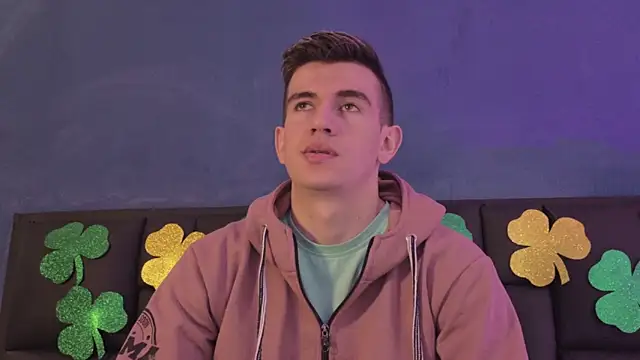 Snapshot of MikaelSlow chatting on March 19, 2026, 4:12 am MikaelSlow online show from March 19, 2026, 4:12 am