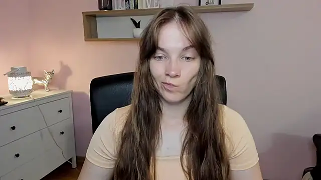 Snapshot of kenzie_x chatting on July 30, 2026, 8:24 am kenzie x online show from July 30, 2026, 8:24 am