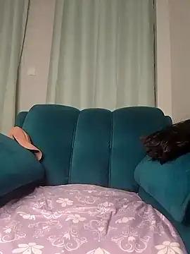 Snapshot of SquirtQueen222 chatting on December 9, 2024, 7:18 pm SquirtQueen222 online show from December 9, 2024, 7:18 pm