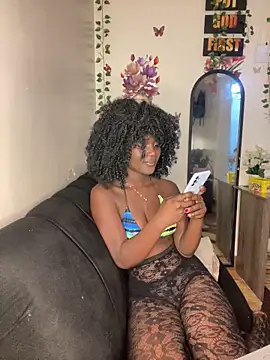 Snapshot of Melanin_babygal chatting on December 18, 2025, 3:38 pm Melanin babygal online show from December 18, 2025, 3:38 pm