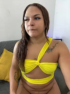 Snapshot of Samara_Hillss chatting on June 17, 2026, 1:10 pm Samara Hillss online show from June 17, 2026, 1:10 pm