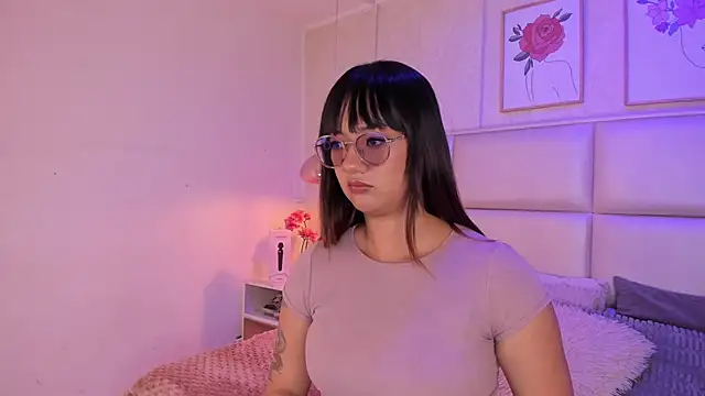 Snapshot of Aily_Yozuko chatting on May 1, 2026, 2:38 am Aily Yozuko online show from May 1, 2026, 2:38 am