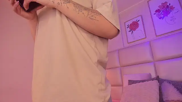 Aily Yozuko online show from February 14, 2026, 2:45 am