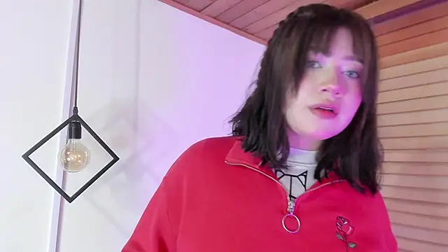 GENNESIS LOVE online show from November 25, 2025, 3:18 am