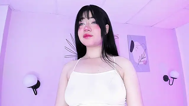 GENNESIS LOVE online show from December 5, 2024, 9:11 am
