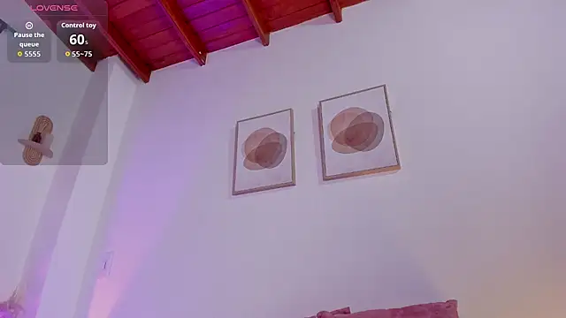 Snapshot of Mia_222 chatting on October 18, 2025, 10:50 am Mia 222 online show from October 18, 2025, 10:50 am