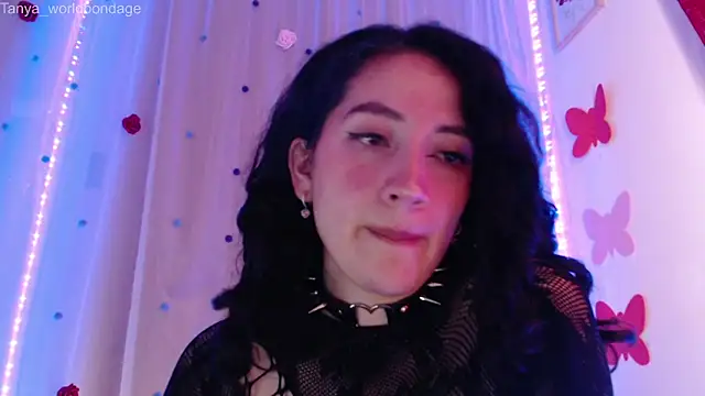 Tanya WorldBondage online show from March 6, 2026, 12:05 am