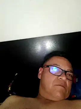 Snapshot of Anuviss_lxx chatting on October 28, 2025, 4:35 am Anuviss lxx online show from October 28, 2025, 4:35 am