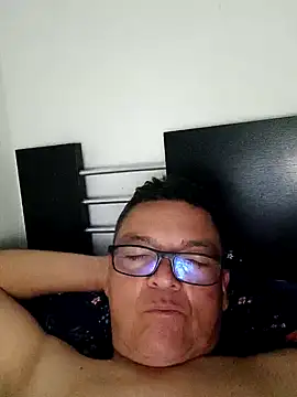 Snapshot of Anuviss_lxx chatting on October 8, 2025, 2:13 am Anuviss lxx online show from October 8, 2025, 2:13 am