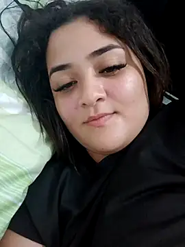 Liancy online show from February 18, 2025, 4:04 am