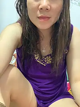 Snapshot of Baby-bigtits chatting on October 22, 2025, 1:10 pm Baby-bigtits online show from October 22, 2025, 1:10 pm