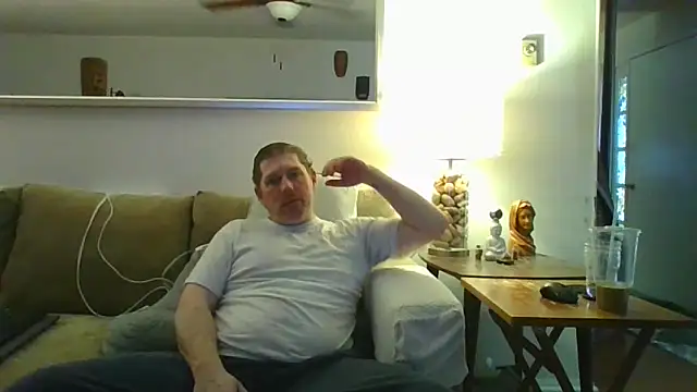 Snapshot of Rock_Pierce chatting on May 10, 2026, 6:54 pm Rock Pierce online show from May 10, 2026, 6:54 pm