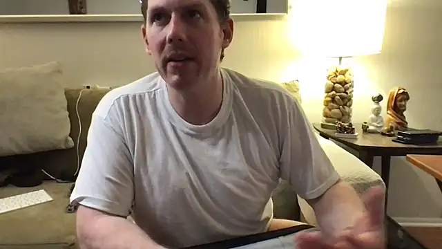 Snapshot of Rock_Pierce chatting on April 18, 2026, 7:58 pm Rock Pierce online show from April 18, 2026, 7:58 pm
