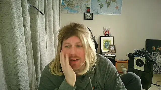 Rock Pierce online show from January 6, 2026, 11:42 pm