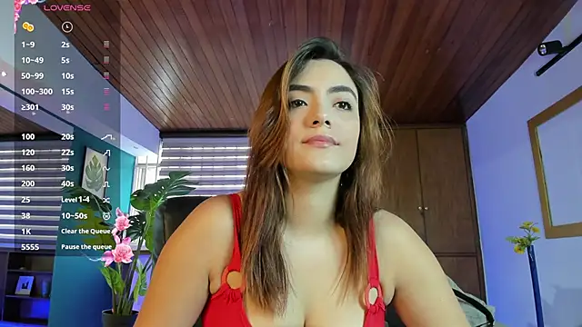 Snapshot of IsabellaaJoness chatting on October 8, 2025, 12:28 pm IsabellaaJoness online show from October 8, 2025, 12:28 pm