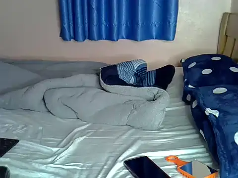 Snapshot of sweet_rozie chatting on June 5, 2026, 4:28 am sweet rozie online show from June 5, 2026, 4:28 am