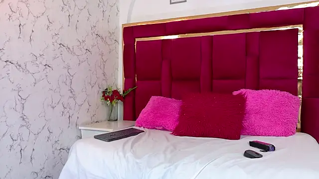 Snapshot of CoralHarrinson chatting on February 12, 2026, 8:19 pm CoralHarrinson online show from February 12, 2026, 8:19 pm