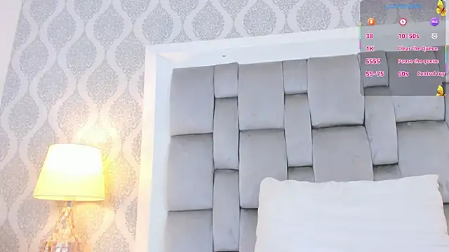 Snapshot of Roma__love chatting on November 9, 2025, 11:58 am Roma love online show from November 9, 2025, 11:58 am