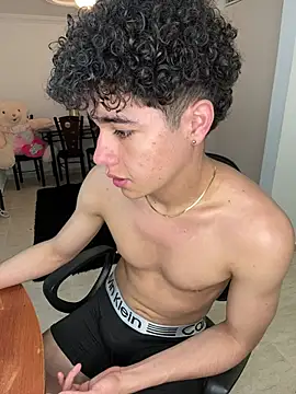 DavidfullOFlove online show from February 10, 2026, 12:42 am