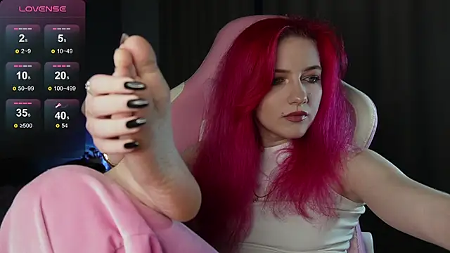 Snapshot of joyhannahh chatting on November 12, 2025, 1:37 pm joyhannahh online show from November 12, 2025, 1:37 pm