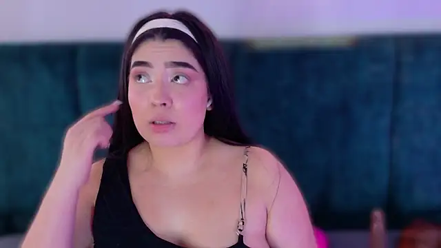 AgathaLynx online show from March 6, 2026, 10:43 am