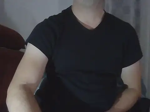 Snapshot of fikoivos chatting on November 8, 2025, 9:40 pm fikoivos online show from November 8, 2025, 9:40 pm