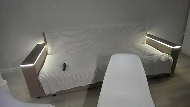 im lucky adam online show from January 16, 2026, 4:05 am