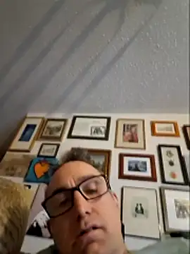 Snapshot of bibananaman chatting on April 28, 2026, 3:55 am bibananaman online show from April 28, 2026, 3:55 am