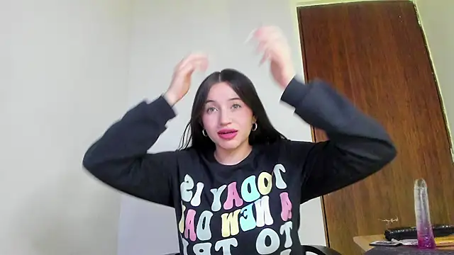 Sophie spencer1 online show from October 10, 2025, 4:13 am