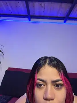 aliensexy online show from June 27, 2026, 2:56 pm
